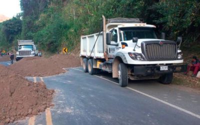 Indígenas bloquearon la vía Panamericana y anunciaron paro indefinido en Cauca