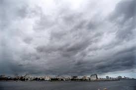 Onda tropical generará lluvias torrenciales y posibles inundaciones en 24 departamentos de Colombia, advirtió el Ideam