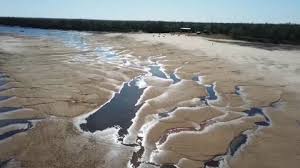 Los barcos cargan menos granos en Argentina por la caída en el nivel del río Paraná