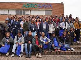 Integrantes de la Zona de Reserva Campesina Santuario El Rabanal fortalecen sus conocimientos en innovación agropecuaria durante Día de Campo en el Centro de Investigación Tibaitatá