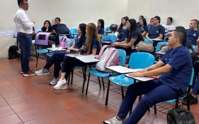 En Meta, ICA capacitó a estudiantes de medicina veterinaria en enfermedades de control oficial