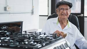 Don José María Acevedo: el genio de Haceb cumple 106 años y sigue inspirando a Colombia