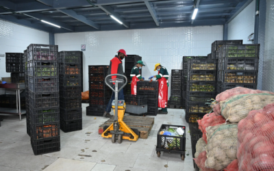 Corabastos y su centro de acopio, que es parte del Banco de Alimentos de Bogotá